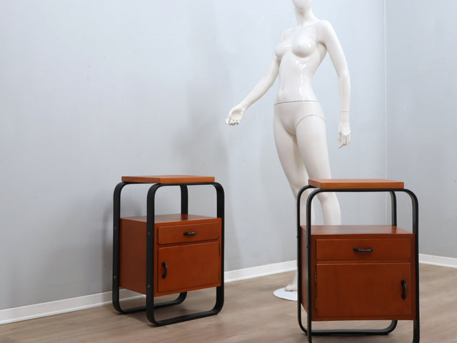 Giuseppe Pagano 1940s nightstands bentwood Italian design Nachttische Comodini vintage mesitas legno curvato de noche y chevet chic & minimalist.
