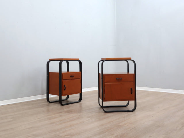 Giuseppe Pagano 1940s nightstands bentwood Italian design Nachttische Comodini vintage mesitas legno curvato de noche y chevet chic & minimalist.