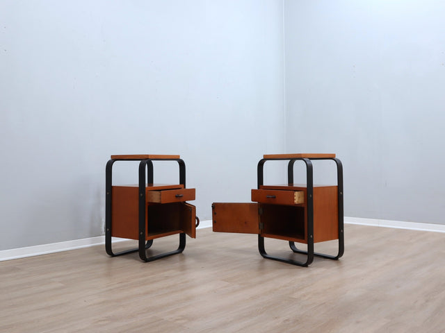 Giuseppe Pagano 1940s nightstands bentwood Italian design Nachttische Comodini vintage mesitas legno curvato de noche y chevet chic & minimalist.