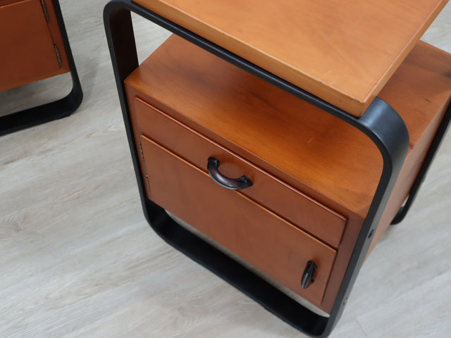 Giuseppe Pagano 1940s nightstands bentwood Italian design Nachttische Comodini vintage mesitas legno curvato de noche y chevet chic & minimalist.