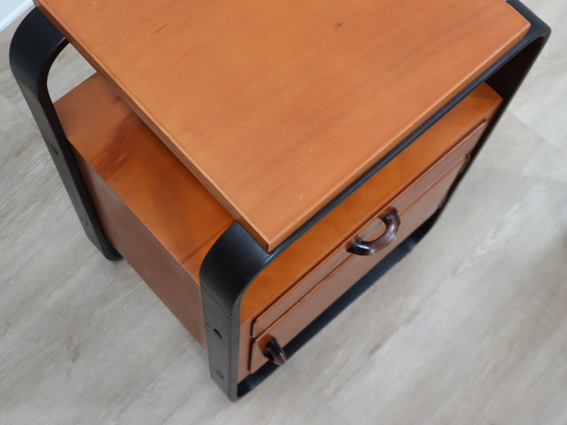 Giuseppe Pagano 1940s nightstands bentwood Italian design Nachttische Comodini vintage mesitas legno curvato de noche y chevet chic & minimalist.