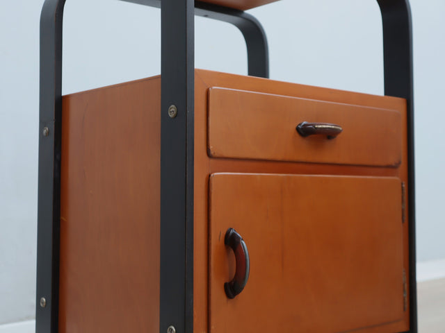 Giuseppe Pagano 1940s nightstands bentwood Italian design Nachttische Comodini vintage mesitas legno curvato de noche y chevet chic & minimalist.