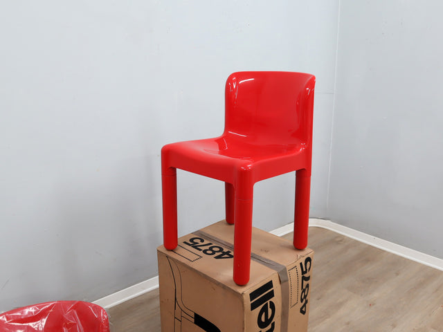 Pair of Kartell 4875 chairs fund stock by Carlo Bartoli Fondo di magazzino sedie Kartell 4875 Pair chaises unbenutzte Kartell StĂĽhle.
