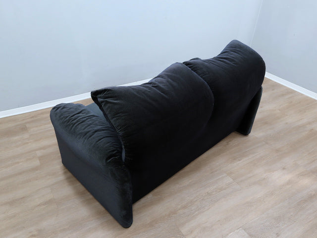 Maralunga 2-seater sofa by Vico Magistretti Cassina canapè vintage 80s, blue/green striped velvet zabytkowa sofa