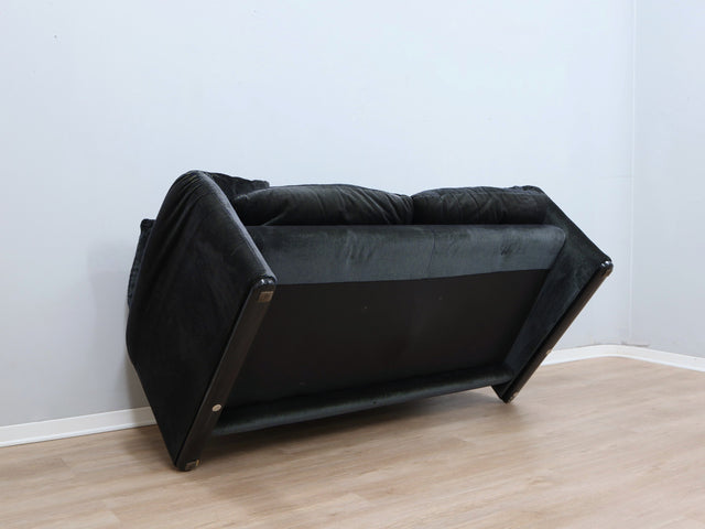 Maralunga 2-seater sofa by Vico Magistretti Cassina canapè vintage 80s, blue/green striped velvet zabytkowa sofa