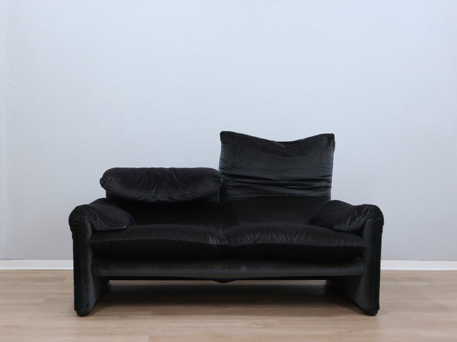 Maralunga 2-seater sofa by Vico Magistretti Cassina canapè vintage 80s, blue/green striped velvet zabytkowa sofa