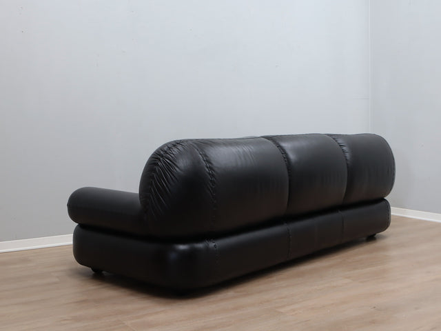 3 seater 1970s black leather sapporo sofa by Mobil Girgi sofa couch architectural Cuero original Cuir canape vintage.