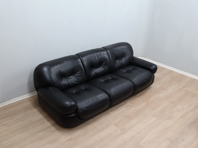 3 seater 1970s black leather sapporo sofa by Mobil Girgi sofa couch architectural Cuero original Cuir canape vintage.