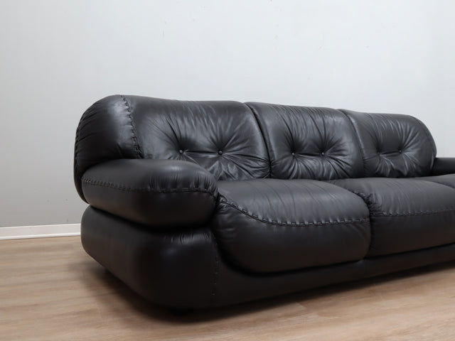 3 seater 1970s black leather sapporo sofa by Mobil Girgi sofa couch architectural Cuero original Cuir canape vintage.