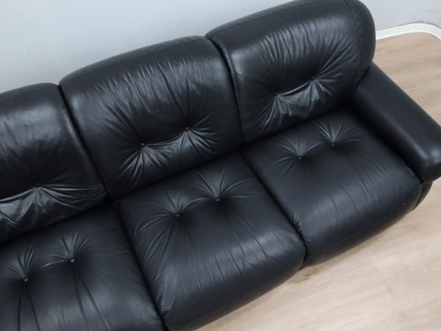 3 seater 1970s black leather sapporo sofa by Mobil Girgi sofa couch architectural Cuero original Cuir canape vintage.