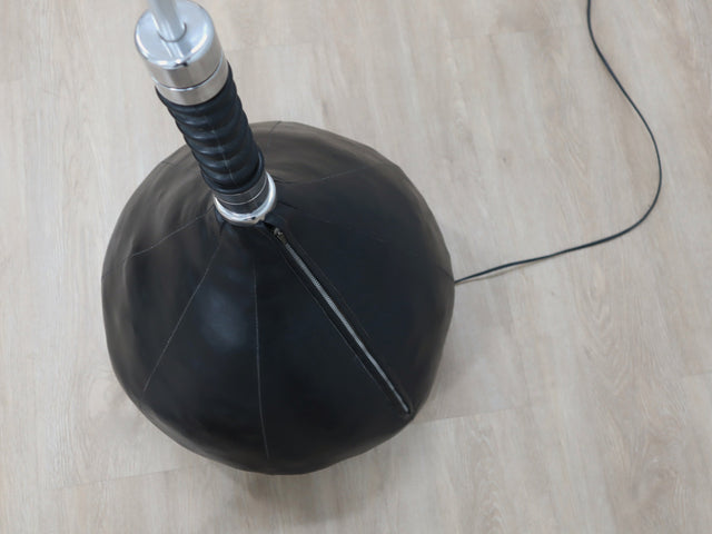 Bul-bo floor lamp by Gabetti & Isola: original 1970s Italian design, vintage lampada anni 70, Stehleuchte, lámpara de pie, luminaire restauré.