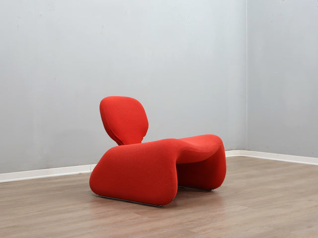 Rare red Djinn chair by Olivier Mourgue for Airborne; poltrona Space Age originale; fauteuil vintage rouge; seltener Djinn Sessel; sillón de diseño.