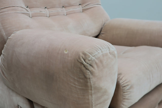 Vintage pair of velvet armchairs MARIANI 1970s