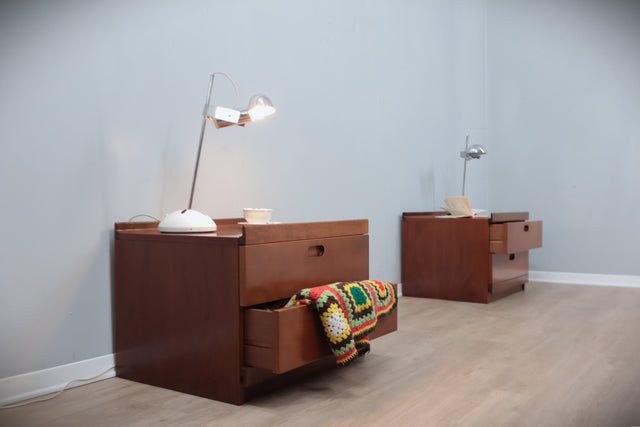 Tito Agnoli vintage walnut nightstands mod. Fiorenza, Molteni 1970s