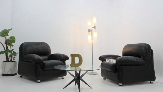 Sormani black leather vintage armchairs 1970s