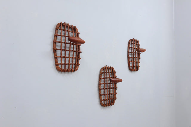 Vintage coat hanger in rattan Olaf Von Bohr 1950s, set of 3