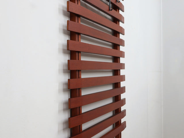 Appendiabiti F.lli Proserpio teak 1950s Italian coat rack design, portemanteau vintage, Teakholz Garderobe. Solid wood & hand-forged iron detail.