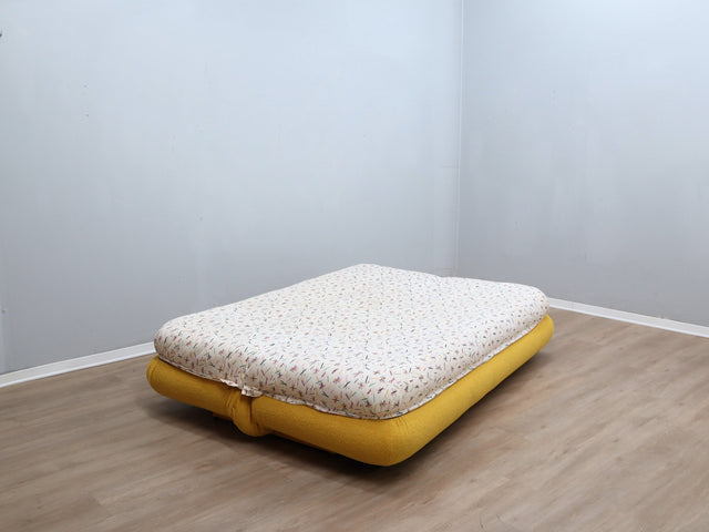 Poltrona Frau Dr. Jekyll & Mr. Hyde sofa bed 1980s: divano modulare anni 80 in bouclé e Naj-Oleari, design italien vintage, schlafsofa, sofá cama.