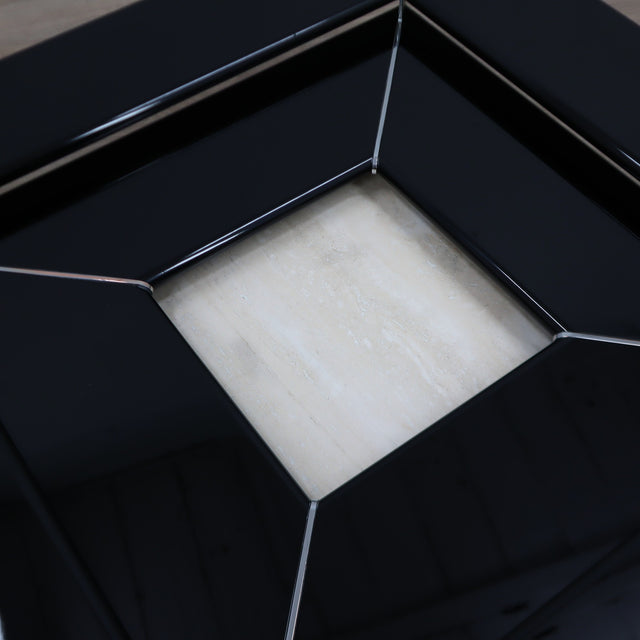 Paolo Piva Re Quadro coffee table for B&B Italia gloss top and travertine marble Table basse des années 1980 en laminé noir et socle en travertin