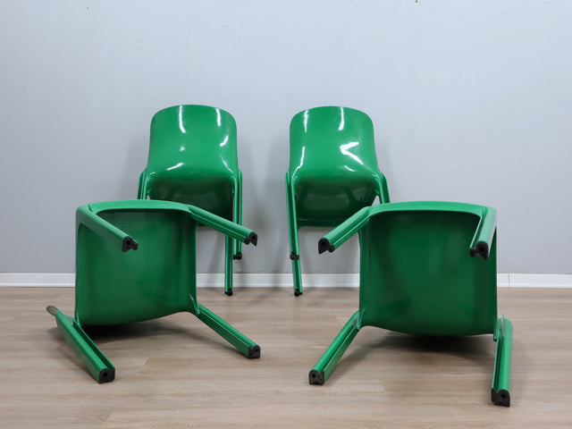 Sedie plastica Selene 70er Jahre Design Vico Magistretti chairs vintage Artemide Chaise Selene conjunto 4 sillas