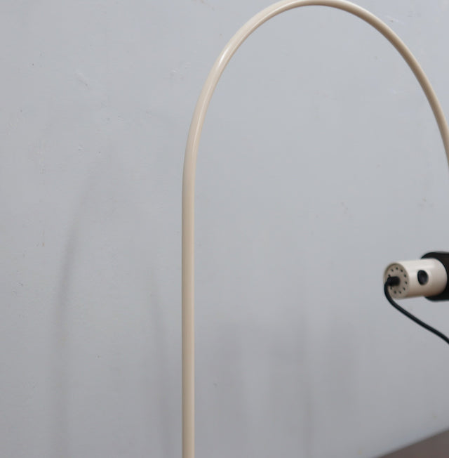 Vintage white arched desk clamp lamp designed by Raul Barbieri for Tronconi, 1970s Italian design