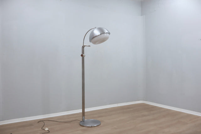 Filvem "Giraffe" adjustable chrome floor lamp 1970s