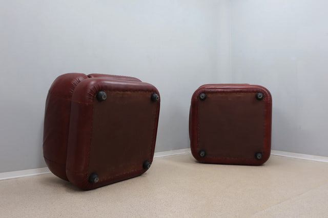 Vintage brown leather armchairs MOBIL GIRGI 1970s