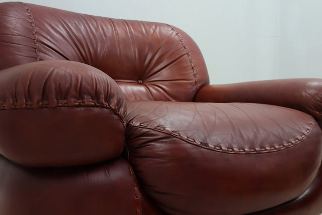 Vintage brown leather armchairs MOBIL GIRGI 1970s