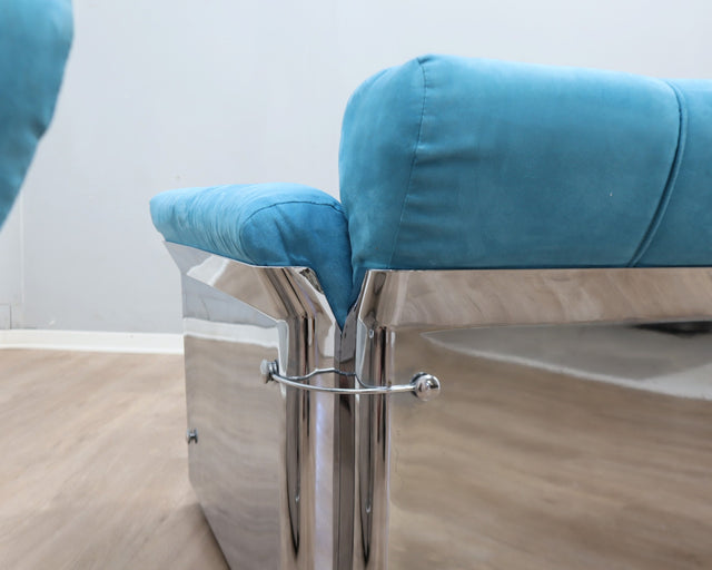 Larissa armchairs by Vittorio Introini for Saporiti in chrome & sky blue. Poltrone design anni 70, 70er Sessel, fauteuils vintage space age.