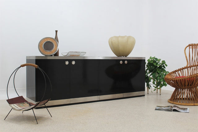 Willy Rizzo laminated wood and steel sideboard 1970s