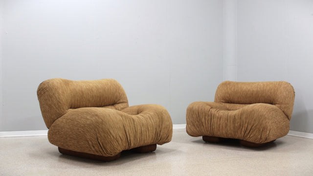 G. Rossi di Albizzate vintage armchairs 1970s