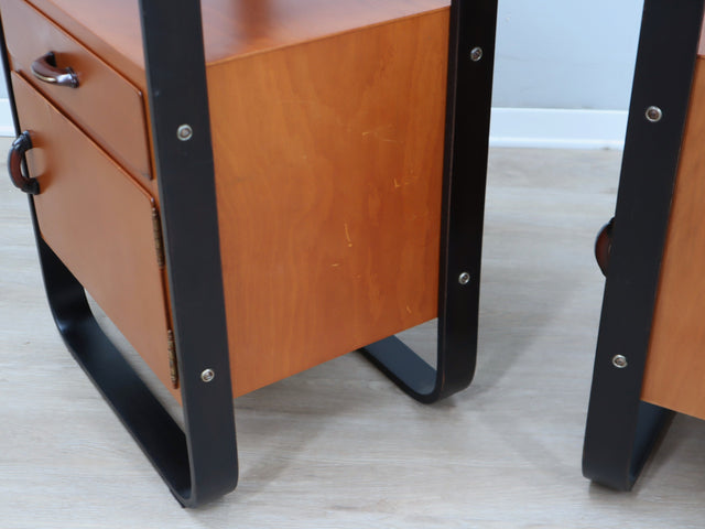Giuseppe Pagano 1940s nightstands bentwood Italian design Nachttische Comodini vintage mesitas legno curvato de noche y chevet chic & minimalist.