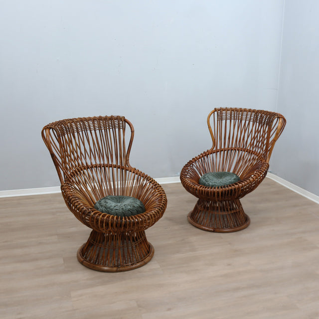 1950s Franco Albini Margherita rattan armchairs by Bonacina. Paire fauteuils Margherita en rotin 50s. Franco Albini Margherita Rattan Sessel.