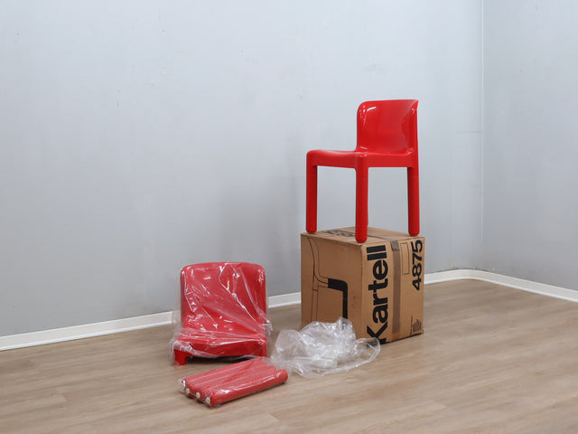 Pair of Kartell 4875 chairs fund stock  by Carlo Bartoli Fondo di magazzino sedie Kartell 4875 Pair chaises unbenutzte Kartell Stühle.