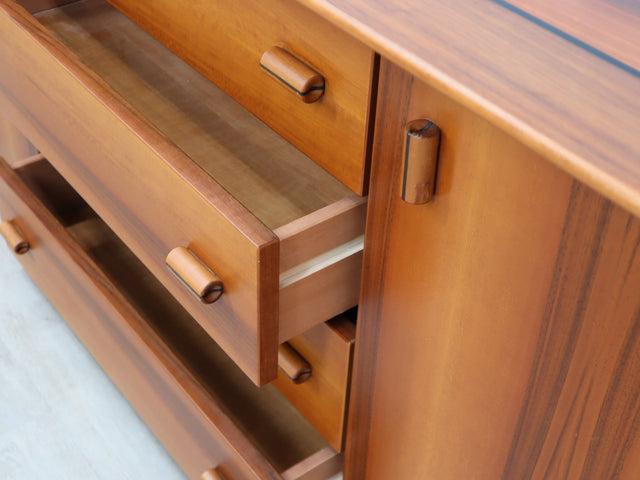 1970s Italian handcrafted sideboard with geometric wood inlay credenza artigianale vintage buffet marqueterie bois Anrichte Intarsien credenza