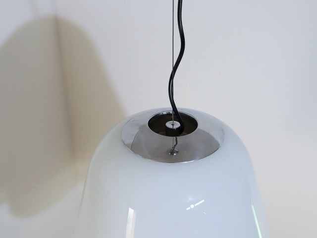1970s Lamperti Giglio pendant lamp in hand-blown Murano glass. Lampadario Murano Lamperti anni 70. Suspension verre Murano. Muranoglas Hängelampe.