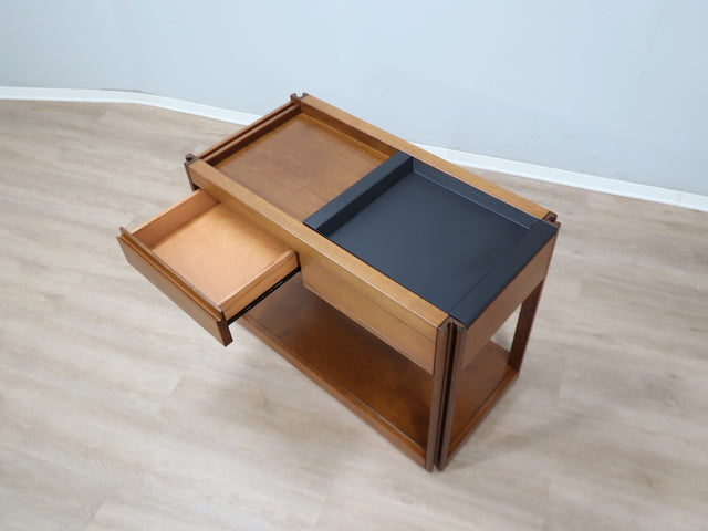 Angelo Mangiarotti 4D Bar Cart Molteni - Carrello Mangiarotti legno - Mangiarotti Servierwagen - Chariot Mangiarotti: Solid wood Italian 1970s design.