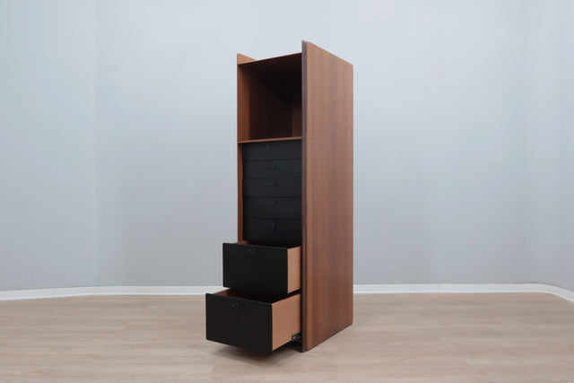 Afra & Tobia Scarpa walnut drawers cabinet MAXALTO 1970s.