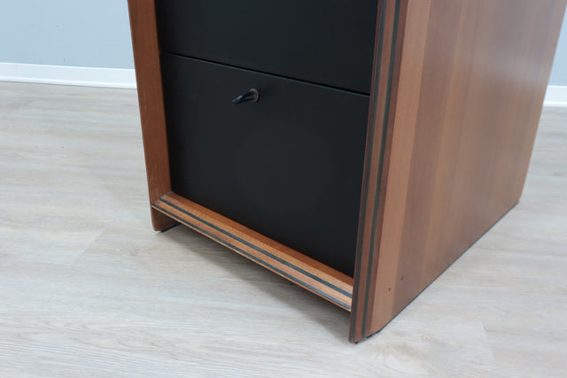 Afra & Tobia Scarpa walnut drawers cabinet MAXALTO 1970s.