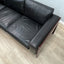 1960s Bastiano 3-seater sofa by Afra & Tobia Scarpa for Gavina. Divano vintage in legno e pelle nera. Canapé moderniste italien. Leder Couch.