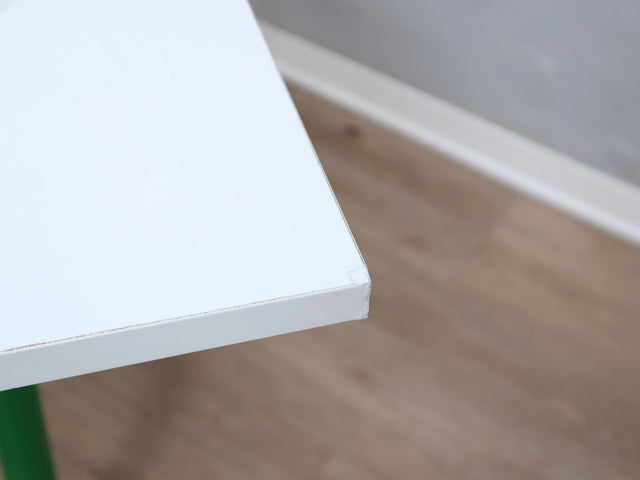 1960s Italian design with this minimalist vintage desk by Bieffeplast, attributed to Joe Colombo