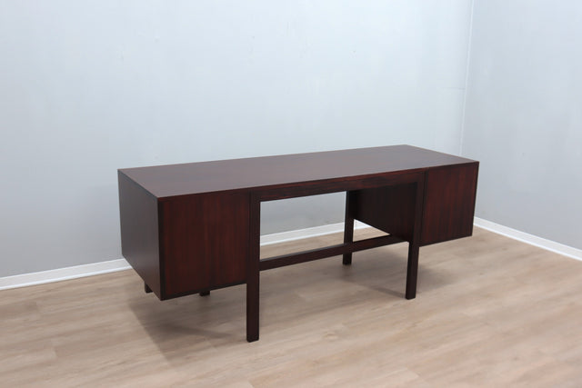 Mid century Canaan desk Marcel Breuer for GAVINA 1960s