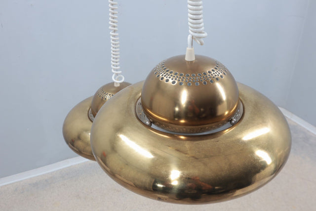 Fiori di Loto brass hanging lamp FLOS 1960s 