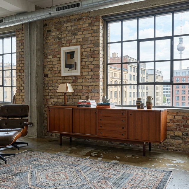 1960s George Coslin for 3V teak & rosewood sideboard. Enfilade en teck George Coslin 60s. George Coslin 3V Teak Palisander Sideboard 1960er.