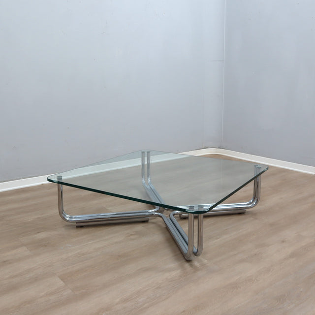 1960s Gianfranco Frattini 784 Cassina chrome & glass coffee table. Table basse chrome verre Frattini Cassina. Frattini 784 Cassina Couchtisch.
