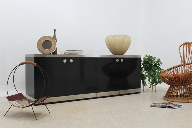 Willy Rizzo laminated wood and steel sideboard 1970s
