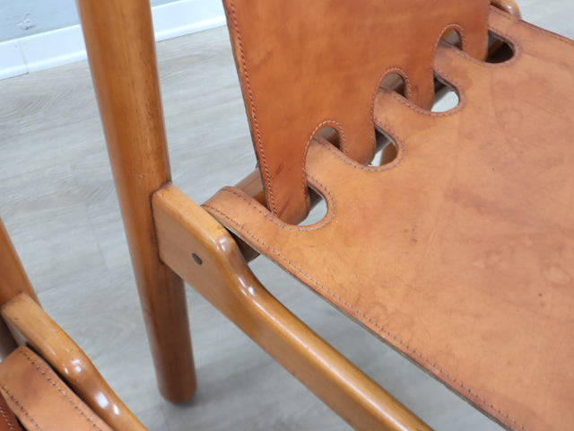 4 Tapiovaara Walnut & Leather Chairs - Sedie Tapiovaara Cantù cuoio - Tapiovaara Walnuss Stühle - Sillas Tapiovaara cuero: Italian 1960s Design.