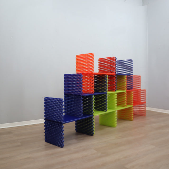 1999 Ron Arad for Kartell H&H modular plastic shelving. Étagère modulable H&H Kartell Ron Arad. Ron Arad Kartell H&H Regalsystem 8050.