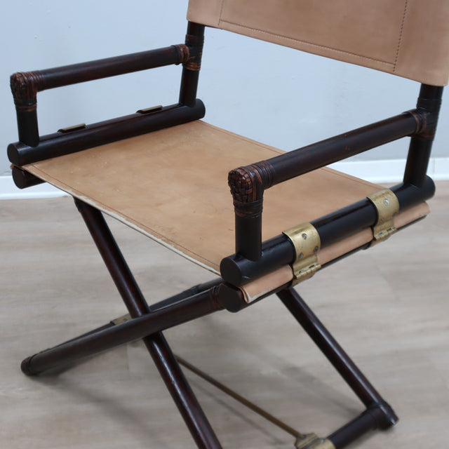 1950s McGuire bamboo and leather director's chair. Chaise metteur en scène McGuire bambou cuir 1950. McGuire Regiestuhl Bambus Leder 1950er.