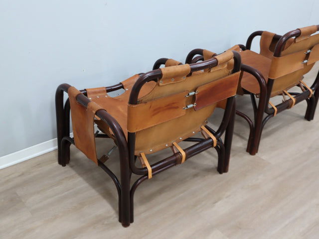 Pair of 1960s Tito Agnoli lounge chairs in restored Italian leather. Design vintage anni 60 cuoio. Cuir vintage italien. Sessel Leder. Butacas cuero.